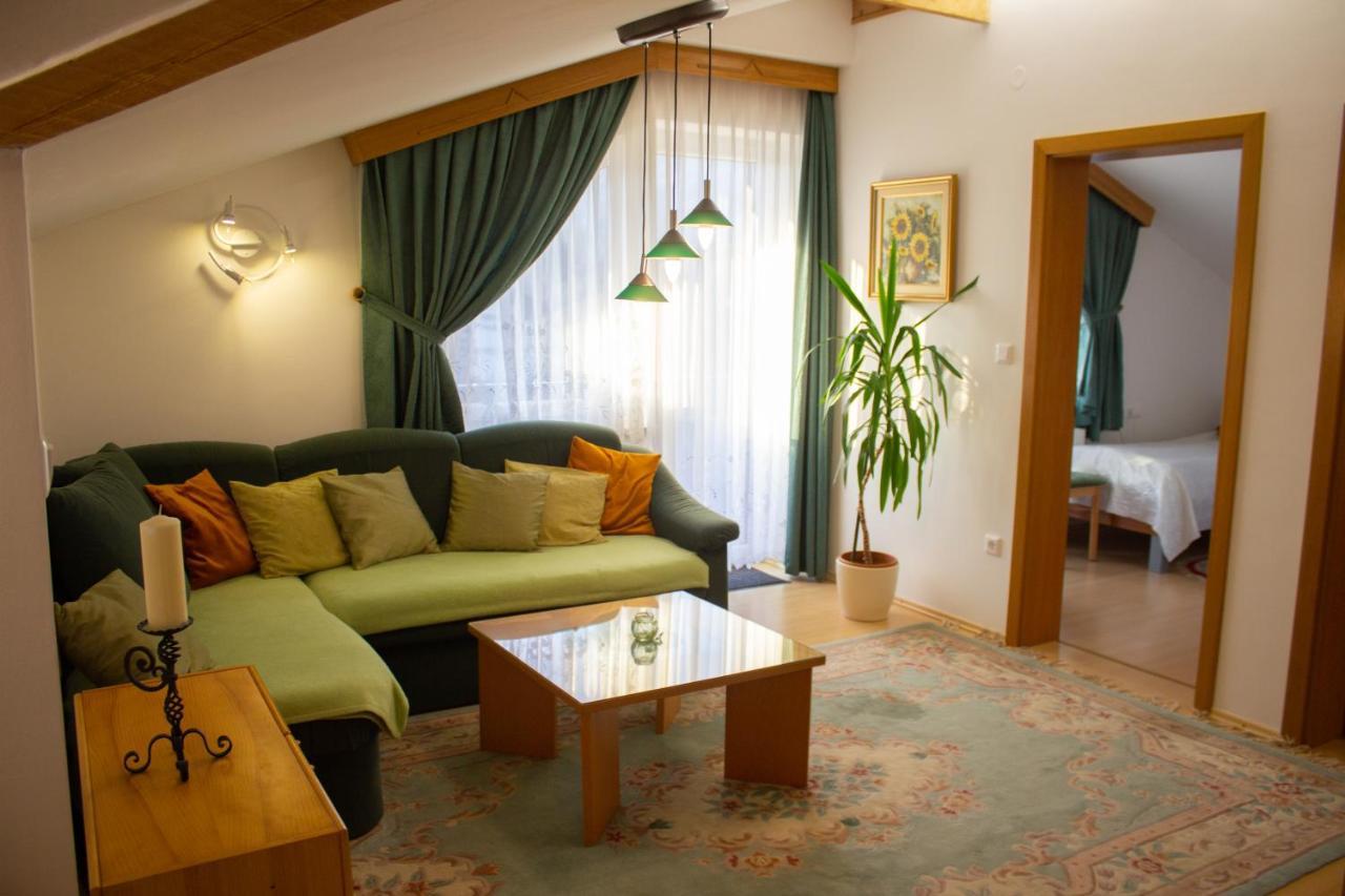 Garden Apartments Jansa Radovljica Bilik gambar
