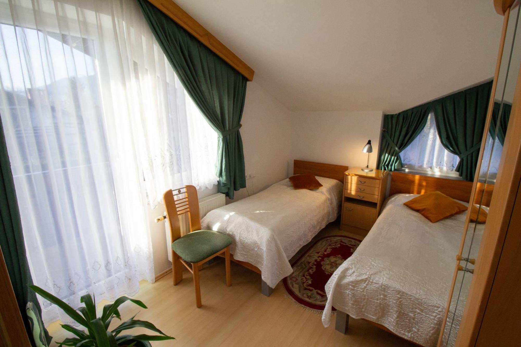 Garden Apartments Jansa Radovljica Bilik gambar