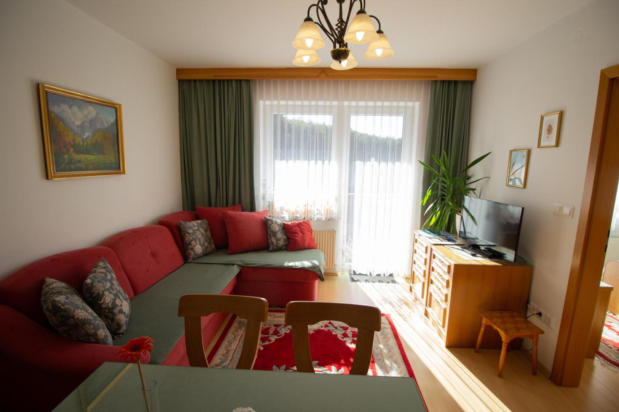 Garden Apartments Jansa Radovljica Bilik gambar