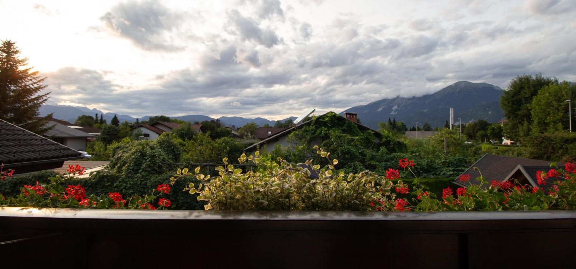 Garden Apartments Jansa Radovljica Bilik gambar